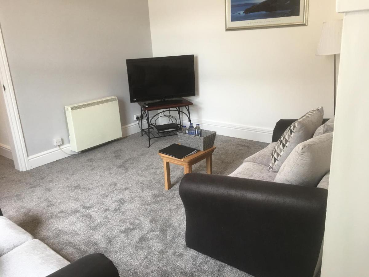 Flat 2 Opposite Travel Lodge كولوين باي المظهر الخارجي الصورة
